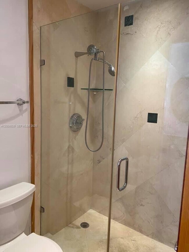 Building Photo - 3225 Bird Ave