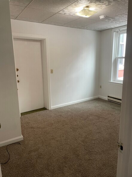 Building Photo - 420 N Duke St