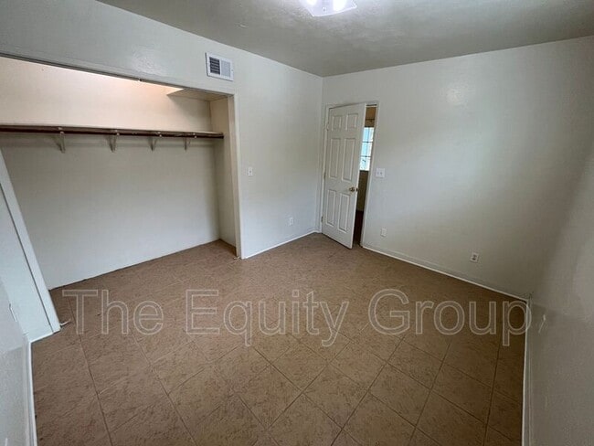 Building Photo - 12975 Houston Ave