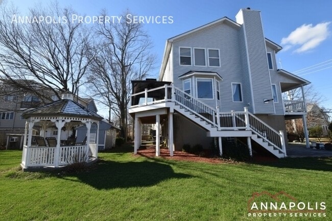 Building Photo - 1363 Washington Dr