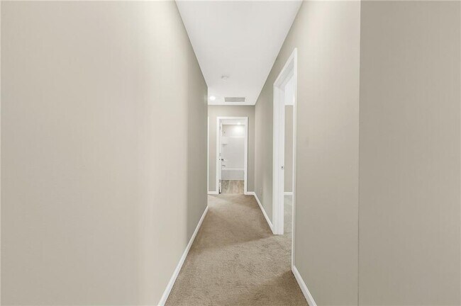 Building Photo - 4335 Magpie Dr