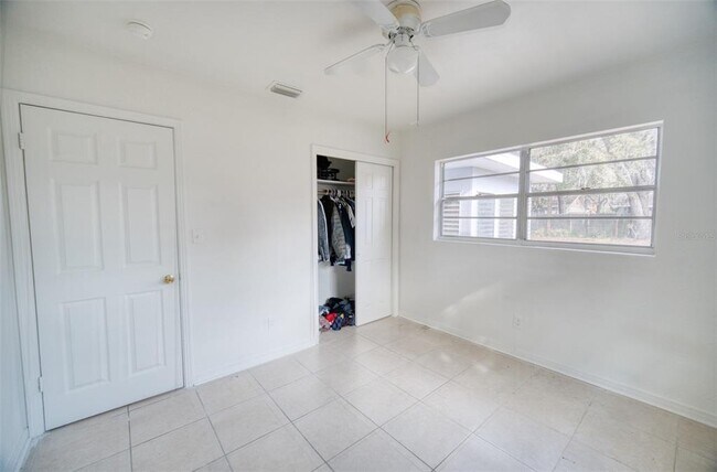 Building Photo - 2317 Harris St