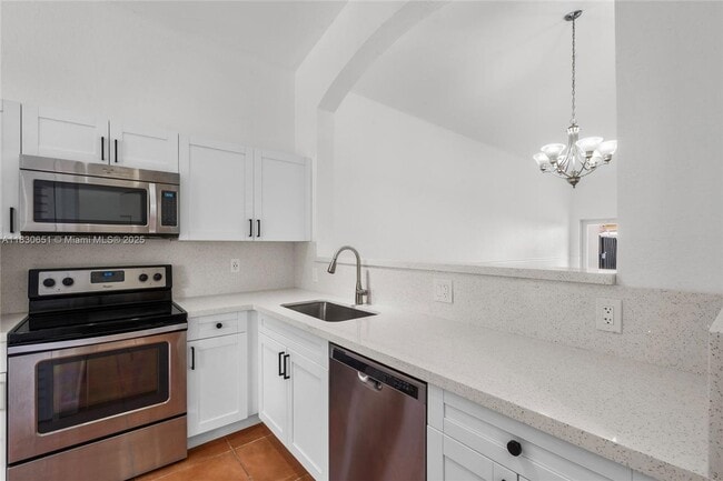 Primary Photo - 16334 SW 103rd St