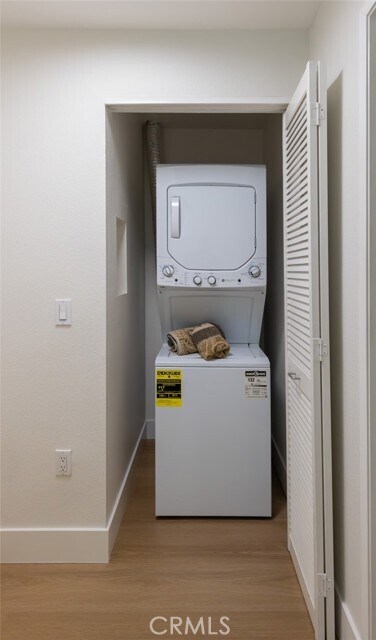 Building Photo - 2400 Scholarship