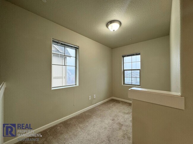 Building Photo - 13731 SW Silent Fox Terrace