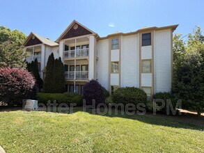 Building Photo - 2011 Quaker Landing