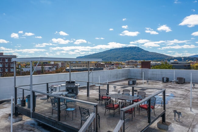 Community Grill & Gathering Space- Roof top - 1301 Market St
