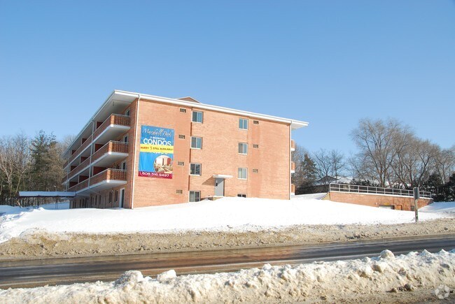 Building Photo - 2051 Allen Blvd