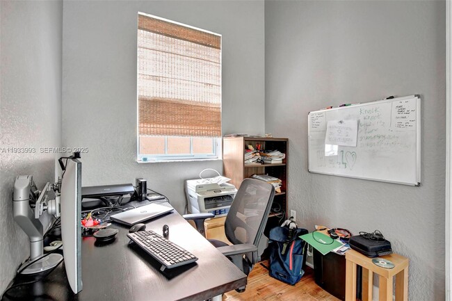 Building Photo - 501 SW 146th Terrace