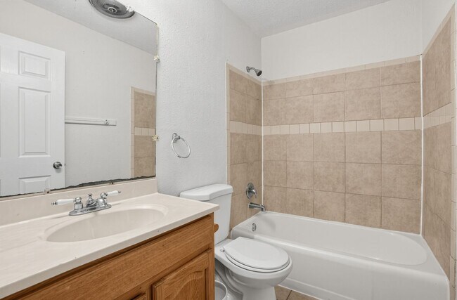 Building Photo - 5415 Havencrest Dr