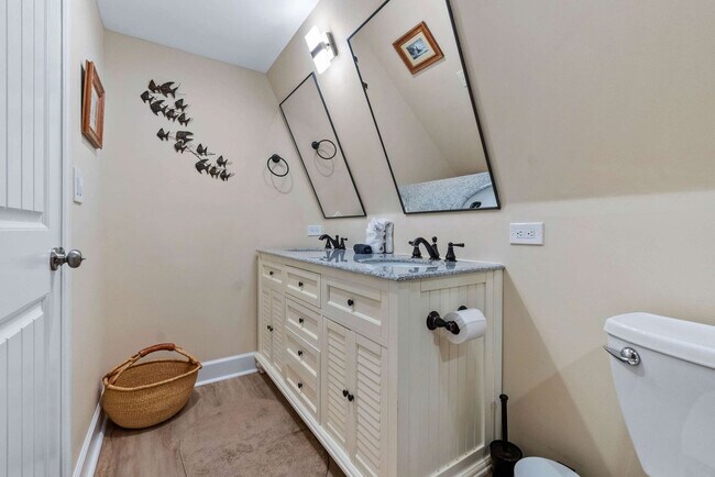 Building Photo - 123 Ferdinand Ave