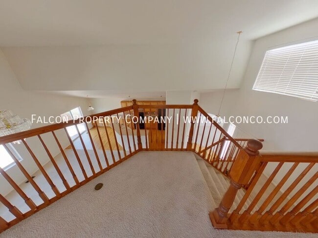 Building Photo - 6536 Graymont Dr