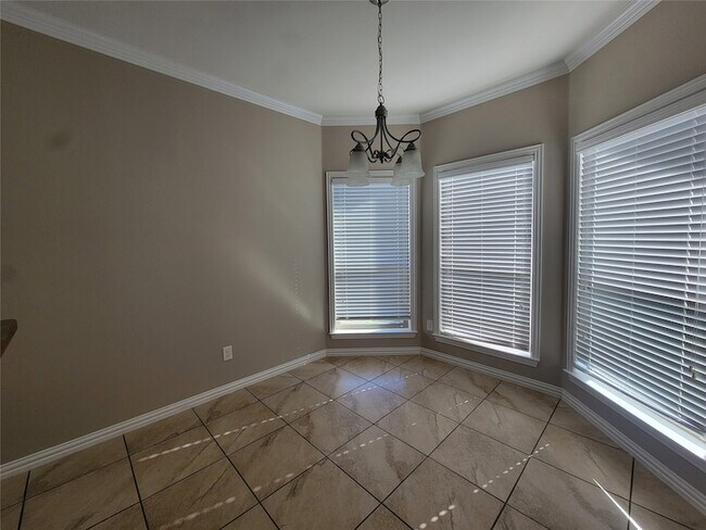 Building Photo - 621 Marybeth Dr