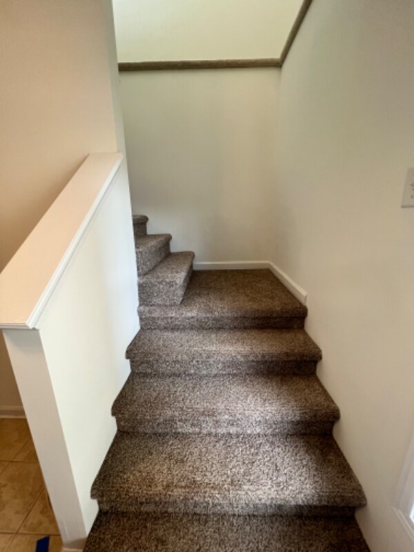 Building Photo - 116 Roberts Ridge