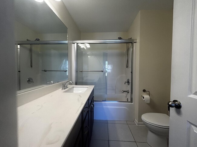Building Photo - 1047 Haley Woods Ct