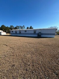 Building Photo - 2-Bedroom, 2-Bath Mobile Home