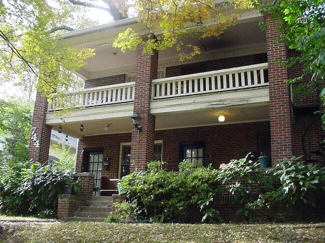 Building Photo - 744 Argonne Ave NE