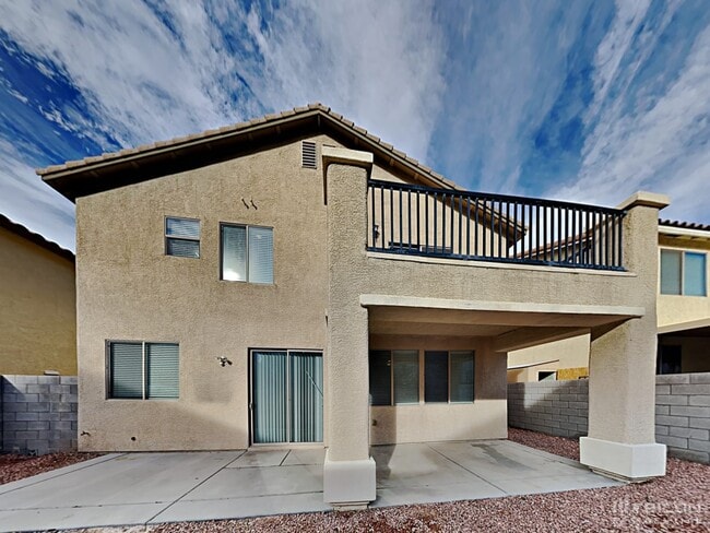Building Photo - 2660 Sunrise Bluff Dr