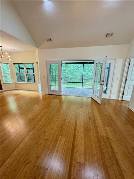 Building Photo - 103 Tahoe Dr