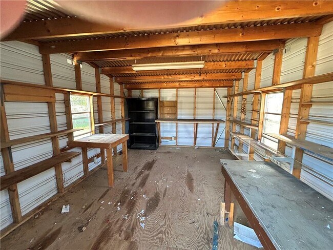 Building Photo - 4642 Elmherst Dr
