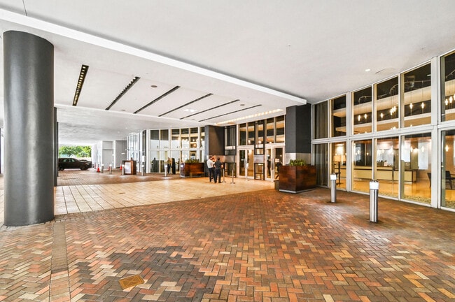 Building Photo - 60 SW 13th St