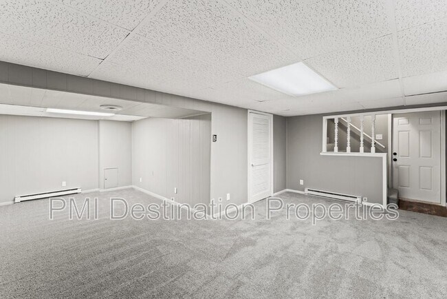 Building Photo - 12012 E 56 St