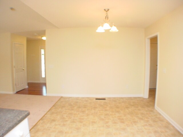 Building Photo - 185 Pecan Ln