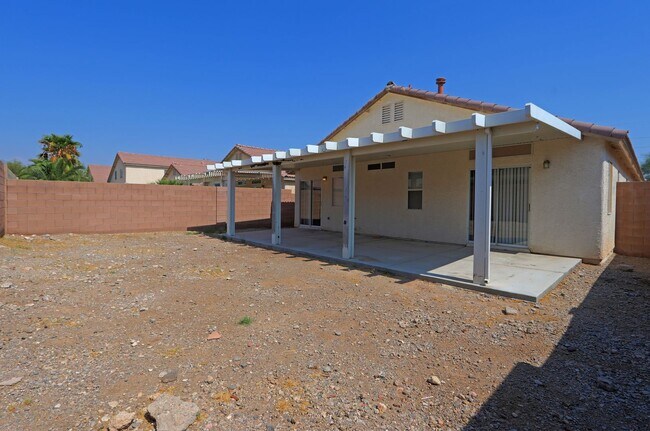 Building Photo - 3829 White Quail Ct