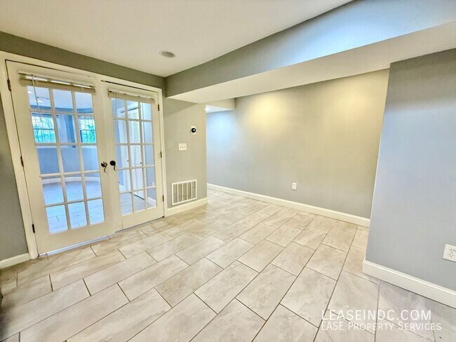 Building Photo - 55 Quincy Pl NW