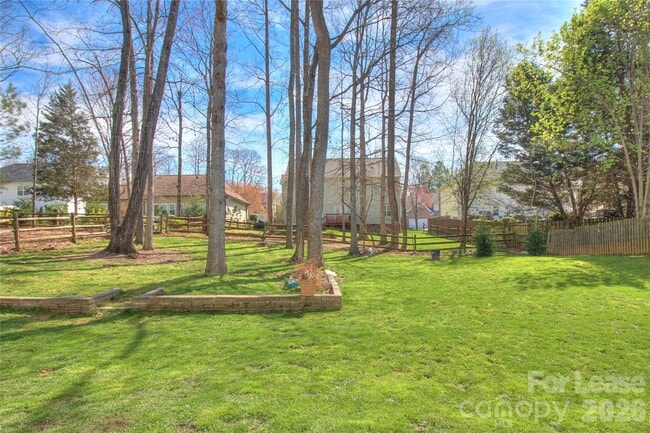 Building Photo - 8414 Bampton Dr