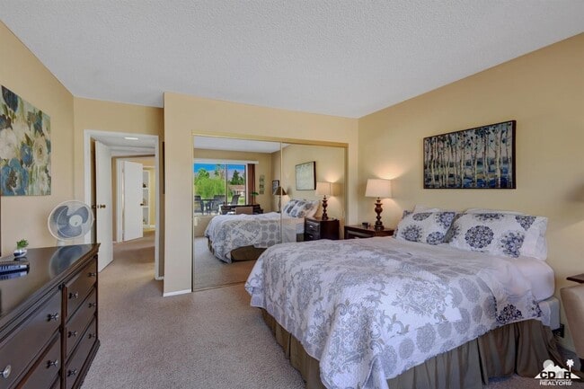 Building Photo - 40461 Bay Hill Way