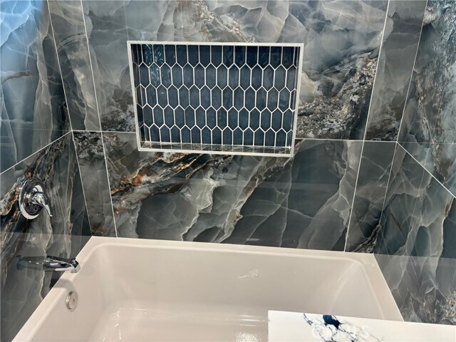 Building Photo - 19 Gaucho Dr