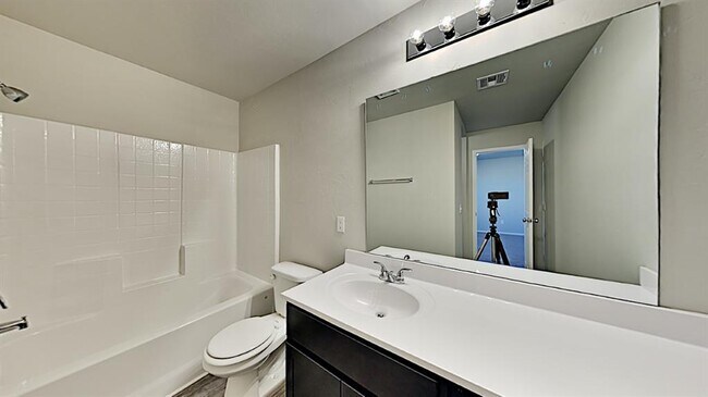 Building Photo - 10505 NW 19th St