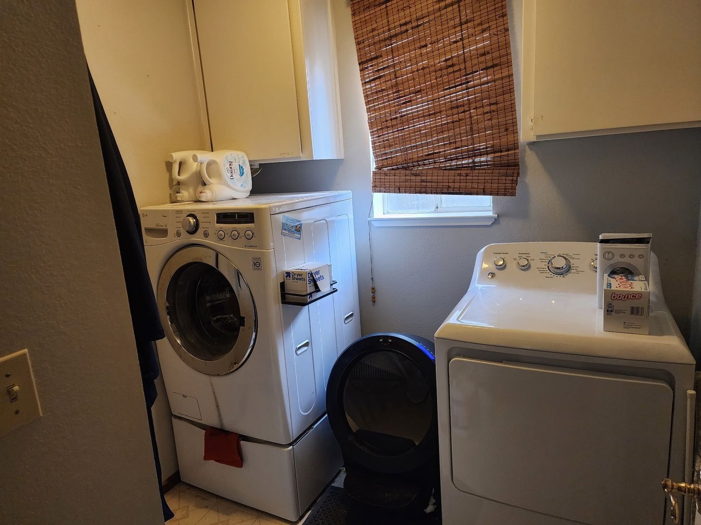 Building Photo - 848 Granada Ln