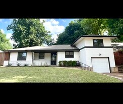 Building Photo - 2056 NW 48th St