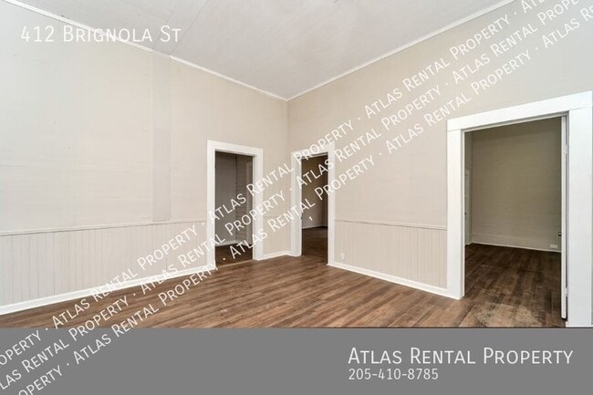 Building Photo - 412 Brignola St