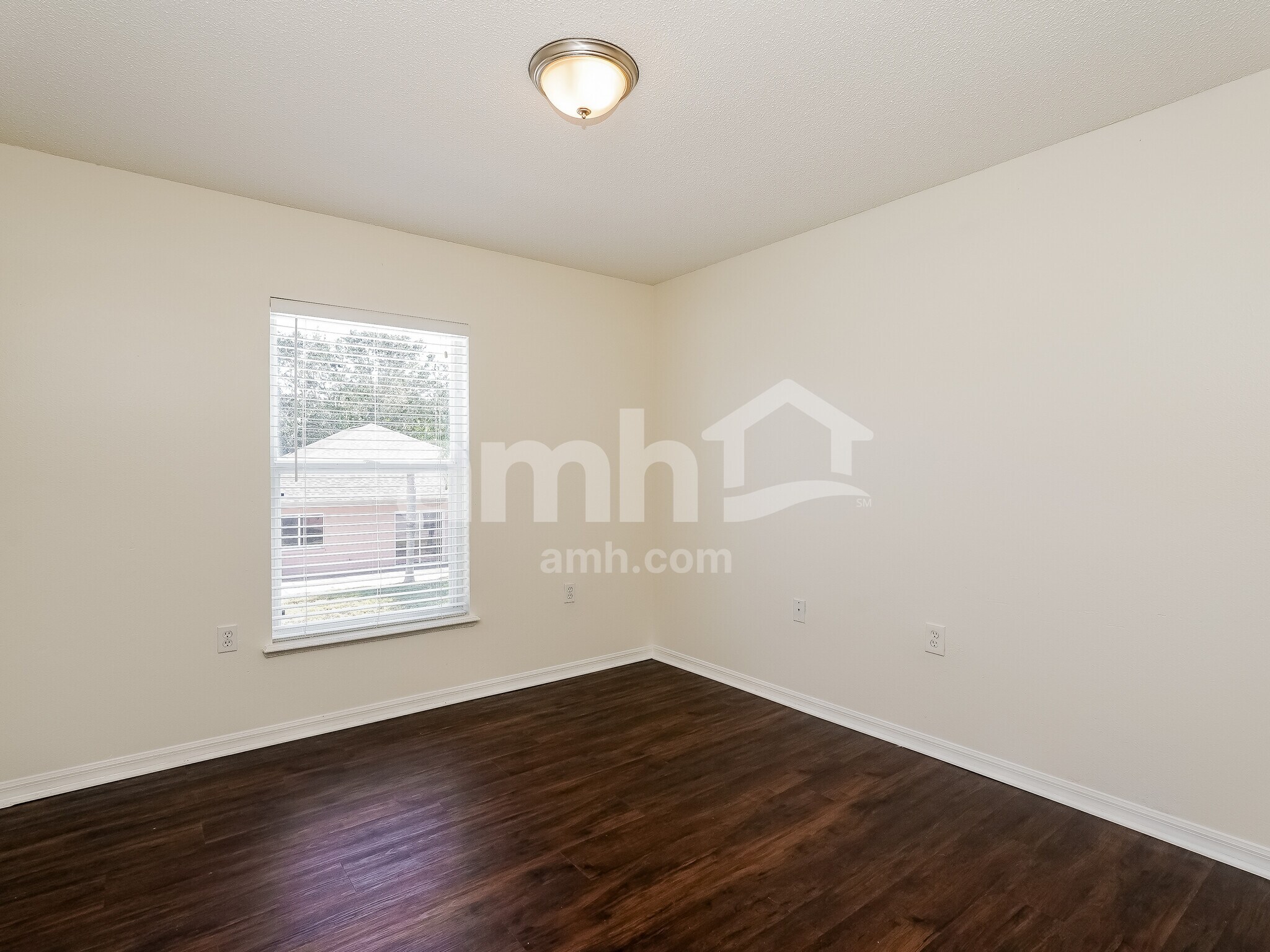 Building Photo - 12808 Lake Vista Dr