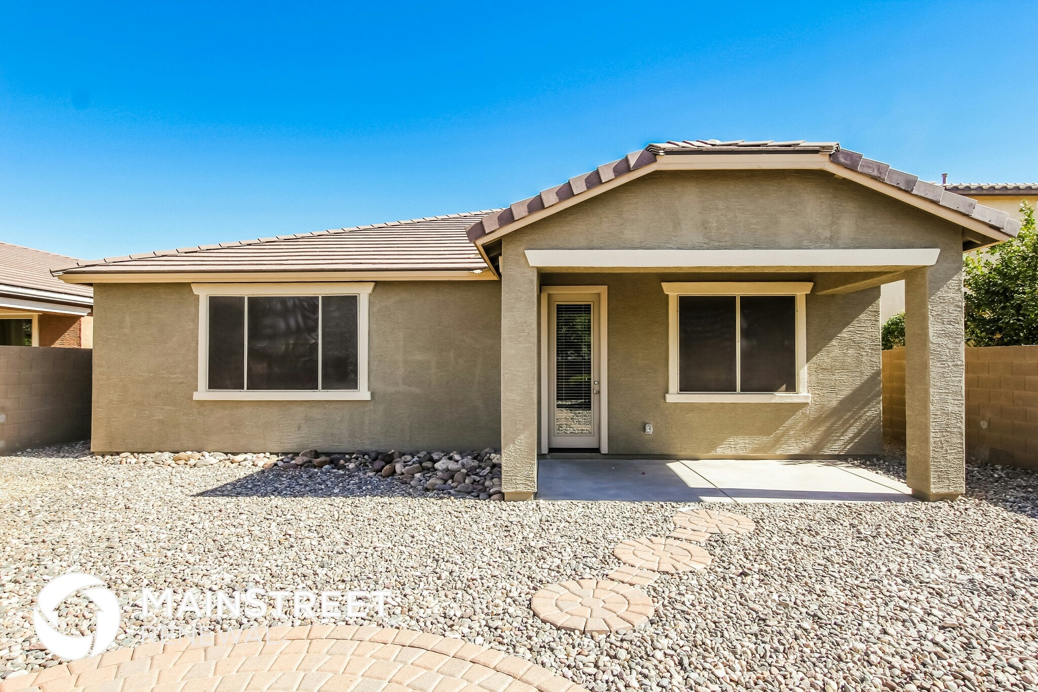 Building Photo - 4710 S 102nd Ln