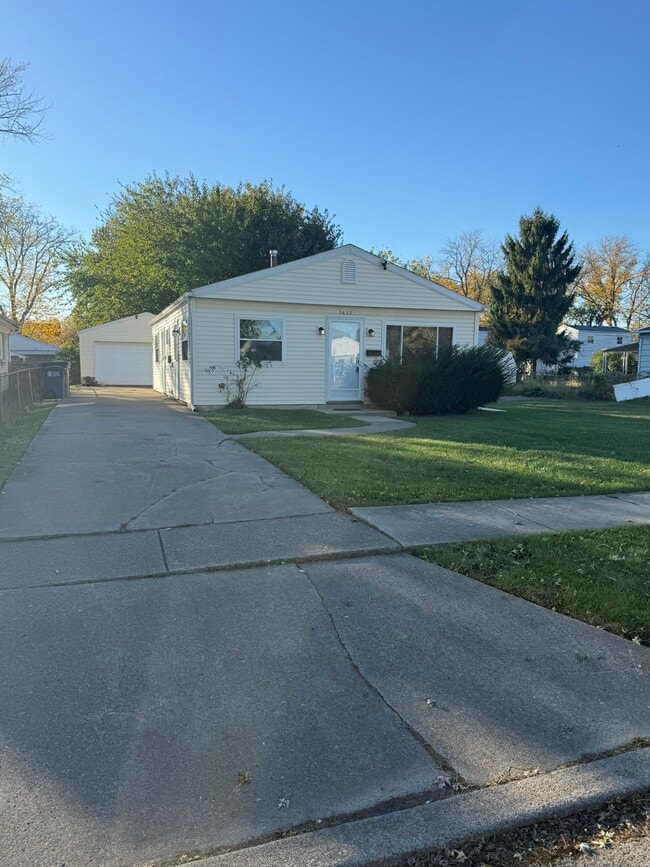 Primary Photo - 3623 Terrace Dr