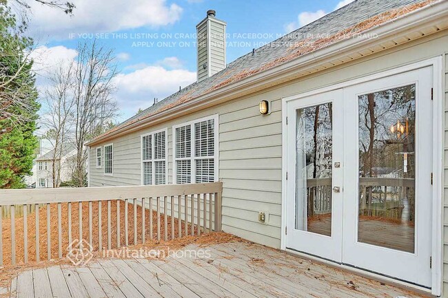 Building Photo - 425 2 Iron Trail NW