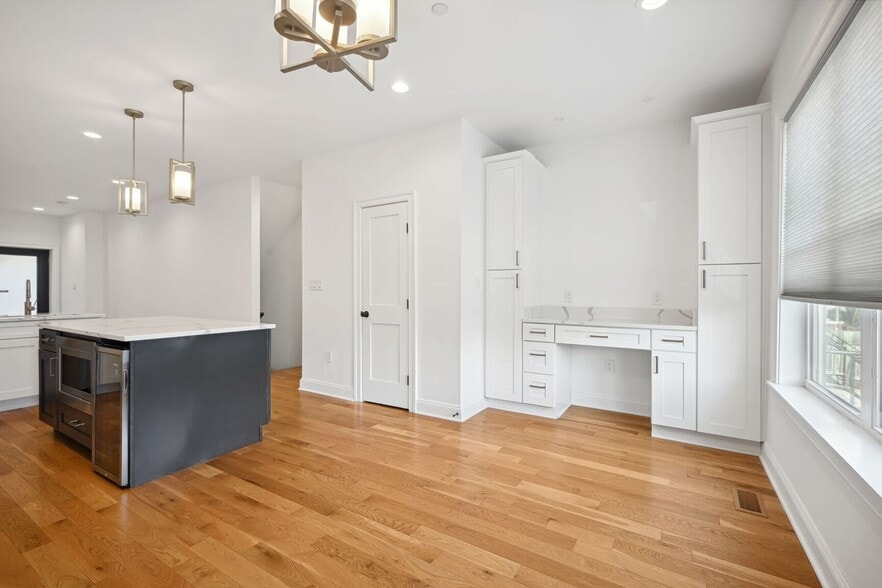 Building Photo - 1315 Trinidad Ave NE