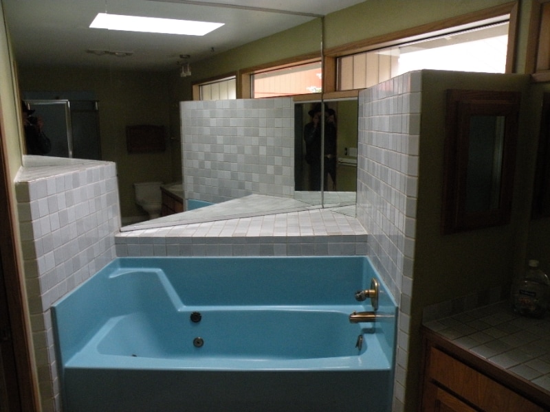 Building Photo - 15177 SW Barcelona Way