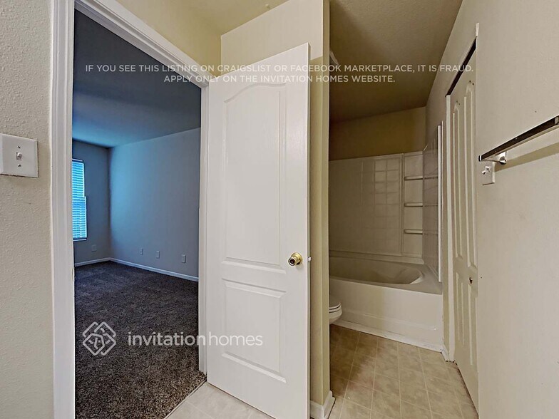 Building Photo - 8515 Panglemont Drive
