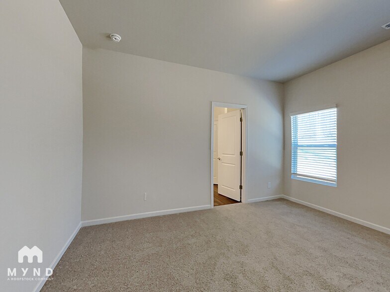 Building Photo - 7220 Static Wy