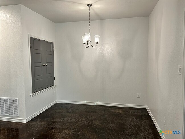 Building Photo - 315 A Riptide Dr