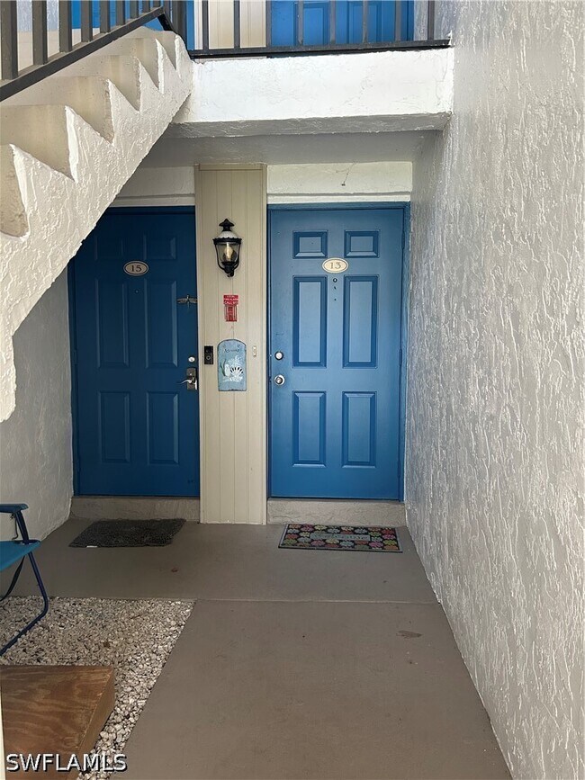 Building Photo - 5479 Peppertree Dr