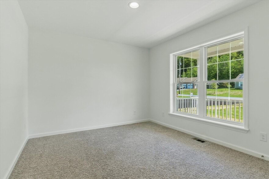 Building Photo - 542 Partridge Farm Rd