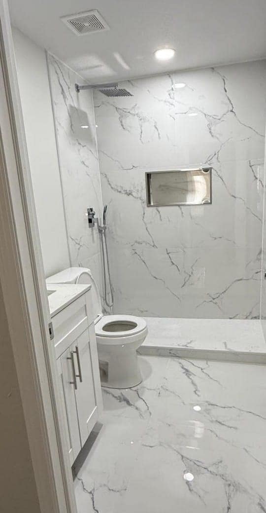 Building Photo - 1215 NW 2nd St