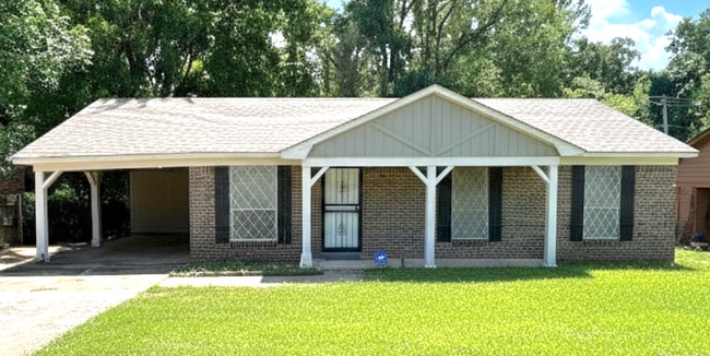 Primary Photo - 3213 Keystone Ave