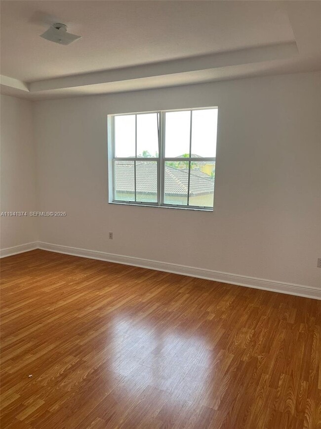 Building Photo - 16462 SW 48th Terrace